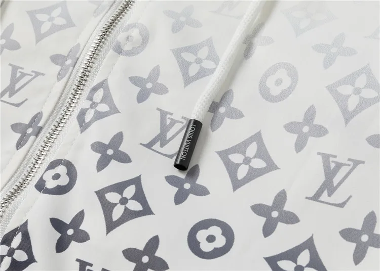 Louis Vuitton Jacket 66108 — photo 14 of 17