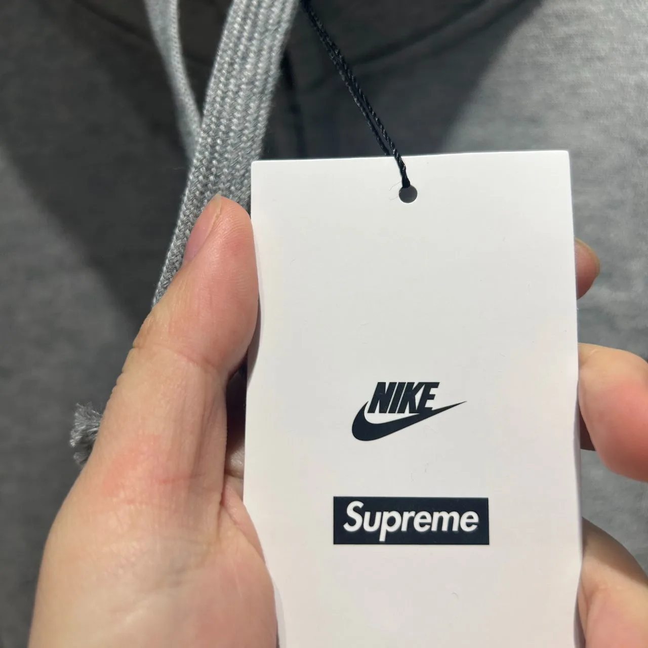 Supreme Nike Zip Up Hooded Sweatshirt “Heather Grey” — photo 5 of 9