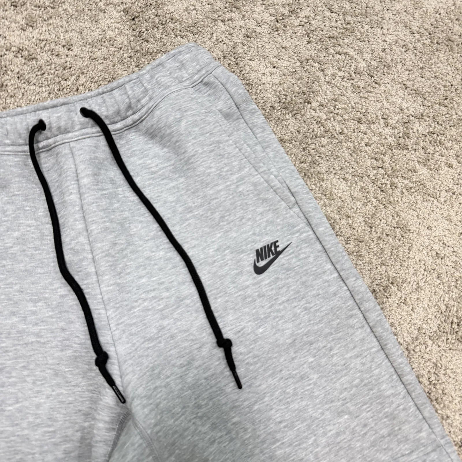 Nike Tech Fleece Shorts “Heather Grey” — photo 6 of 9