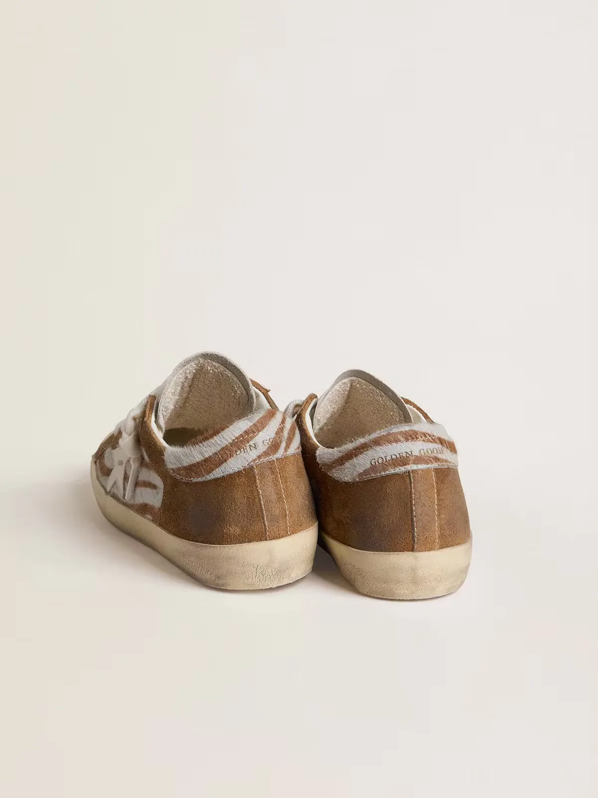 Golden Goose Super-star “Brown” — photo 1 of 4