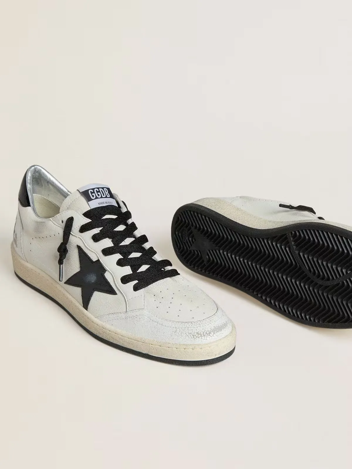 Golden Goose Ball Star Wishes “Black” — photo 4 of 4