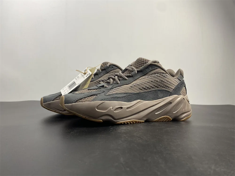 Adidas Yeezy Boost 700v2 Q X4 “Brown” — photo 1 of 19