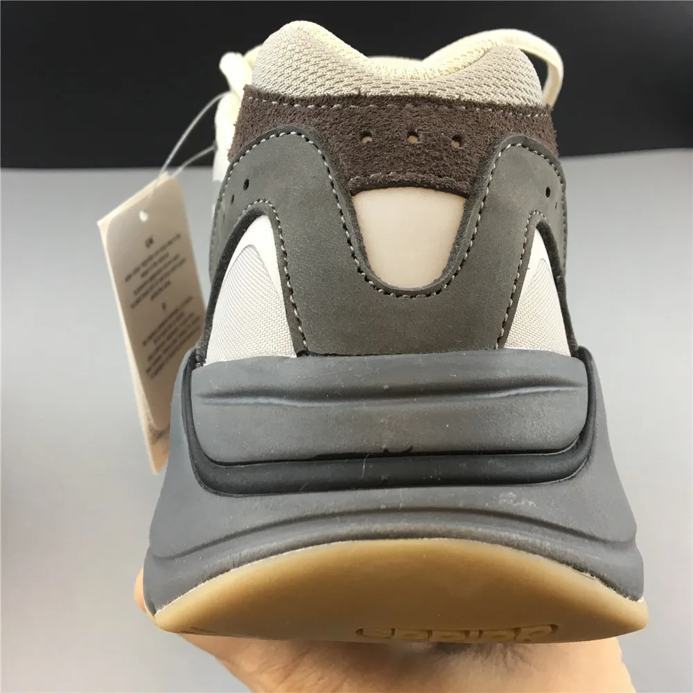 Adidas Yeezy Boost 700 V2 Vanta “Grey” — photo 15 of 25