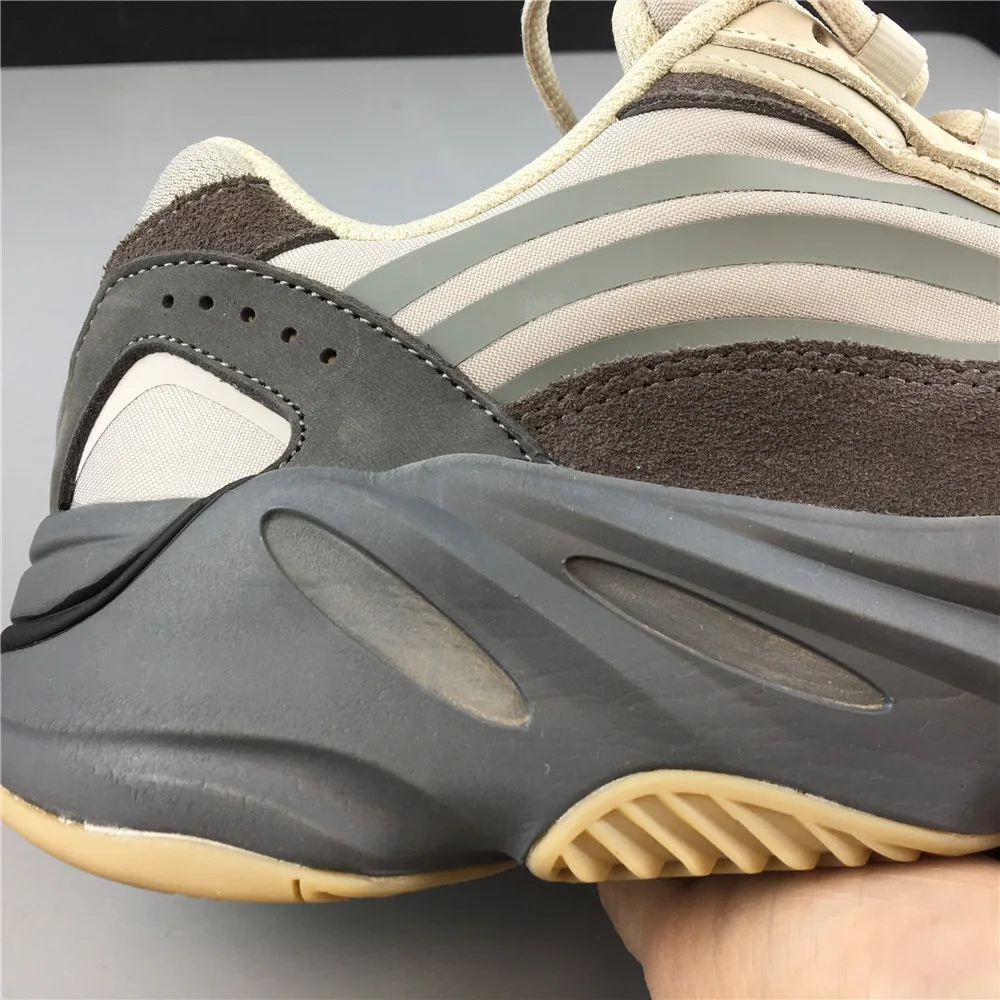 Adidas Yeezy Boost 700 V2 Vanta “Grey” — photo 18 of 25