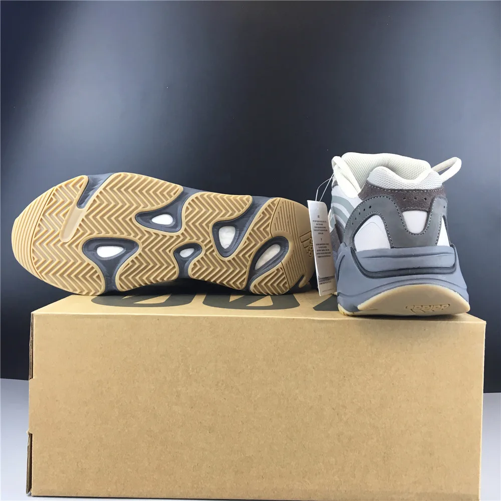 Adidas Yeezy Boost 700 V2 Vanta “Grey” — photo 20 of 25