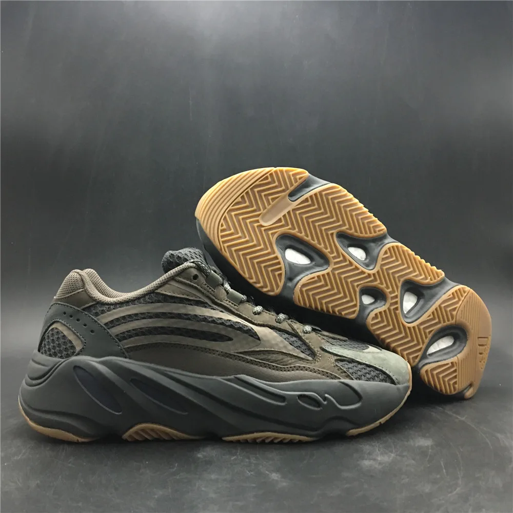 Adidas Yeezy Boost 700v2 “Grey Brown” — photo 5 of 23