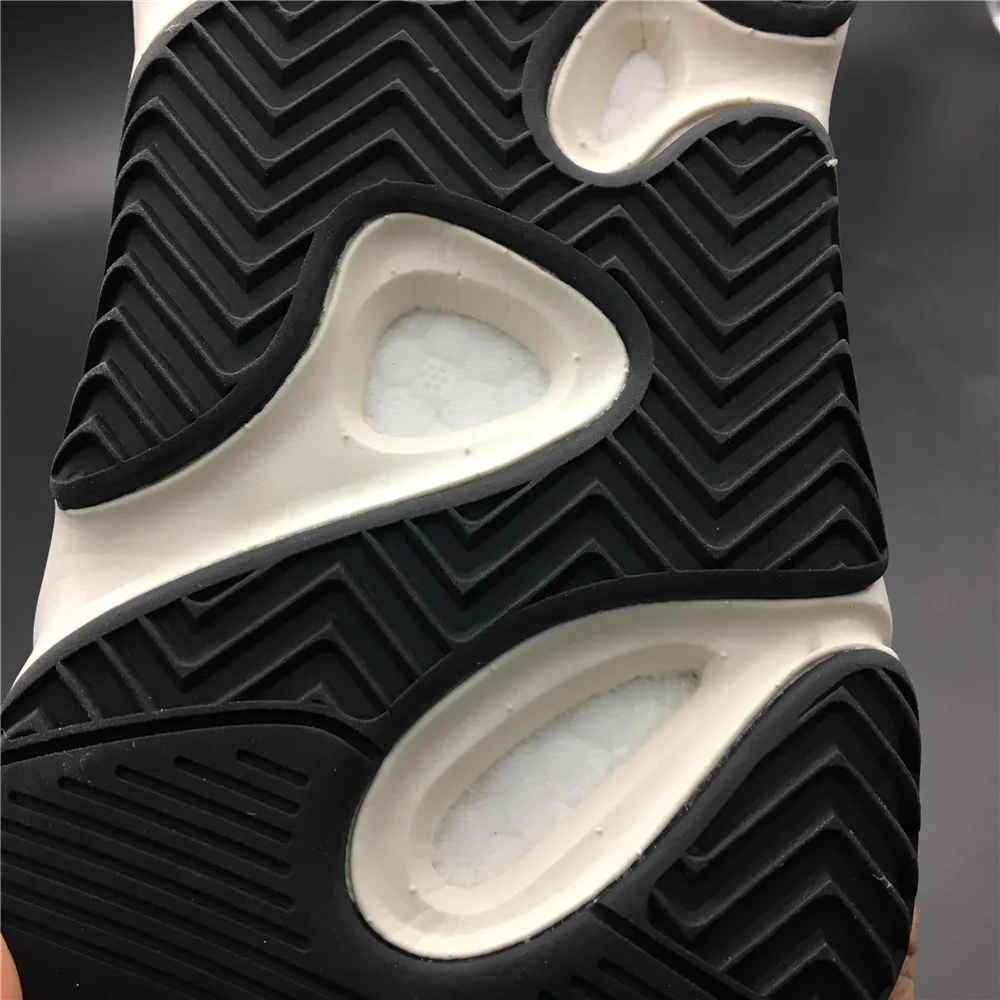 Adidas Yeezy 700 V2 Static Boost “Grey White” — photo 15 of 25