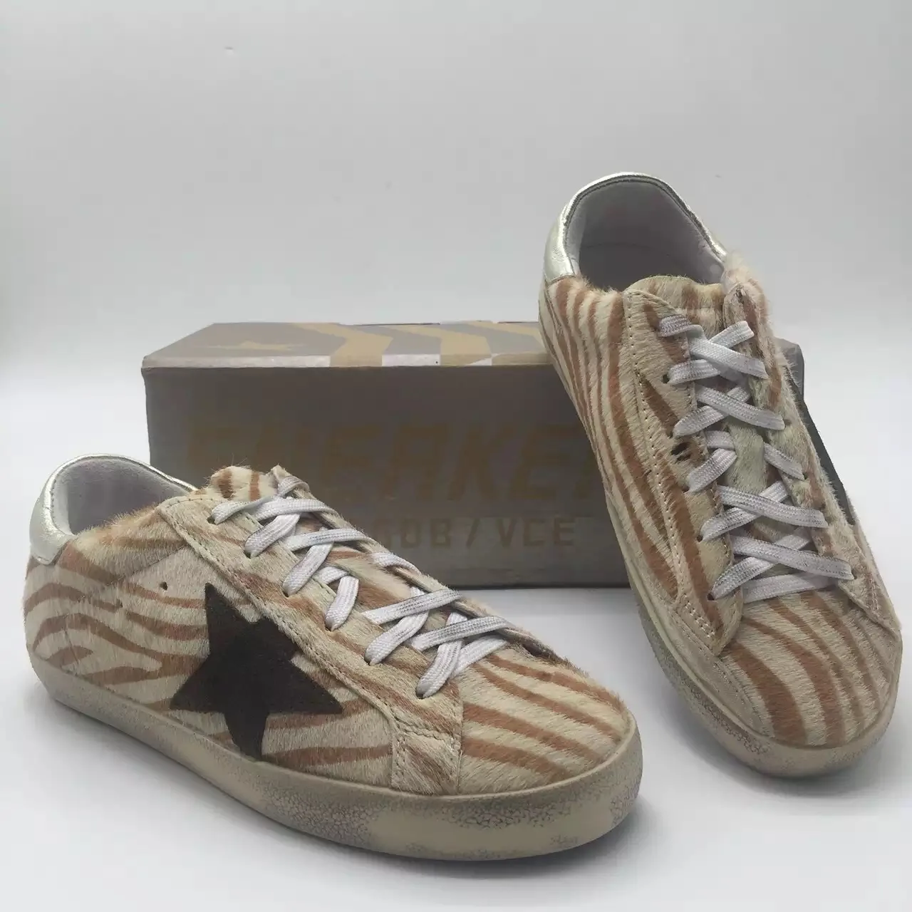 Golden Goose Sneakers Super Star “Gold” — photo 3 of 8