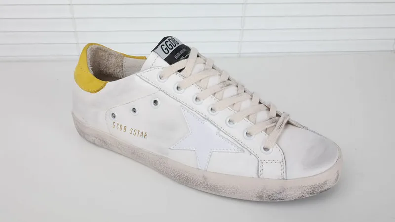 Golden Goose Golden Goose 2014 -whiteyellow 韩国热卖 纯手工高级定制 情侣款休 “White Gold” — photo 11 of 12