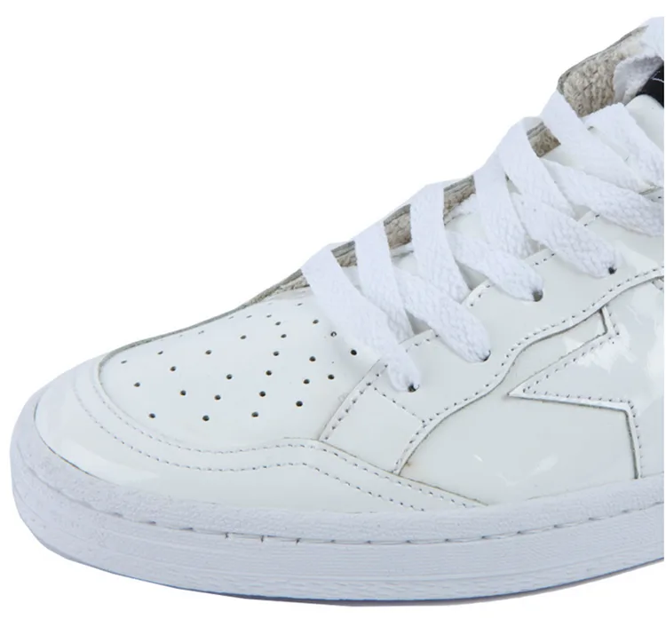 Golden Goose 新款双色底官网原版复制solid — photo 3 of 14