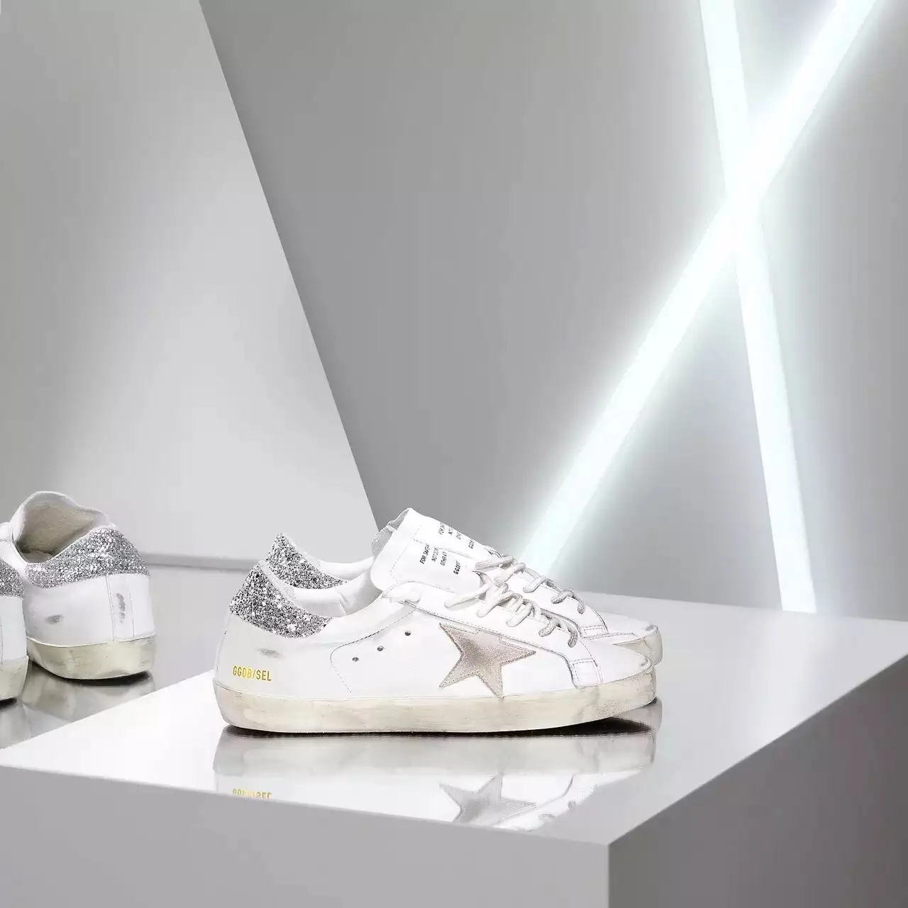 Golden Goose Ggdb亮片银底 — photo 1 of 1