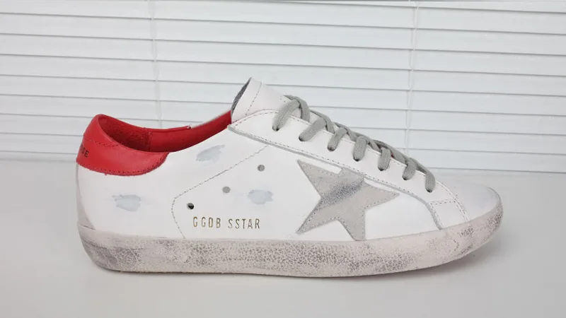Golden Goose Golden Goose White Red 韩国热卖爆款 明星最爱穿 纯手工 高级定制 情侣款 “White Gold” — photo 4 of 12