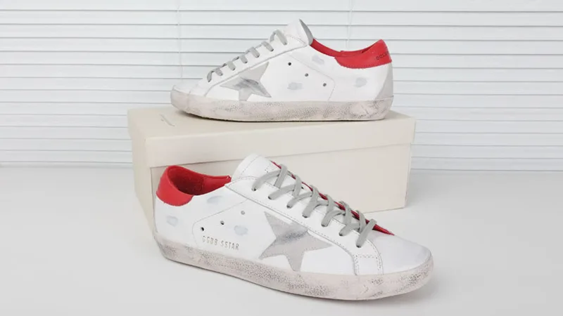 Golden Goose Golden Goose White Red 韩国热卖爆款 明星最爱穿 纯手工 高级定制 情侣款 “White Gold” — photo 8 of 12