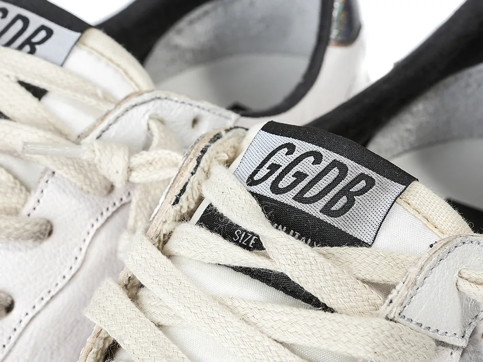 Golden Goose A2 — photo 6 of 16