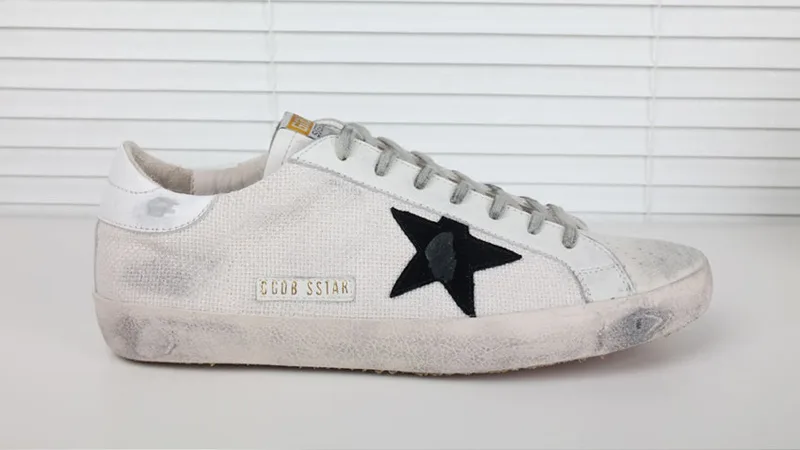 Golden Goose Golden Goose Grey Cord 韩国热卖爆款 明星最爱穿 纯手工 高级定制 情侣款 “Grey Gold” — photo 3 of 10