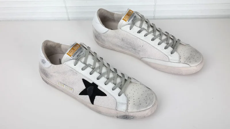 Golden Goose Golden Goose Grey Cord 韩国热卖爆款 明星最爱穿 纯手工 高级定制 情侣款 “Grey Gold” — photo 4 of 10