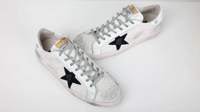 Golden Goose Golden Goose Grey Cord 韩国热卖爆款 明星最爱穿 纯手工 高级定制 情侣款 “Grey Gold” — photo 5 of 10