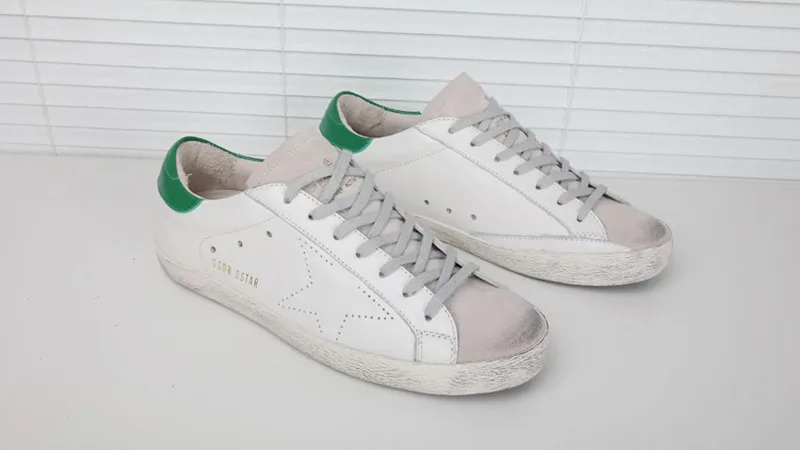 Golden Goose Golden Goose White Green 韩国热卖爆款 明星最爱穿 纯手工 高级定制 情 “White Gold” — photo 3 of 8