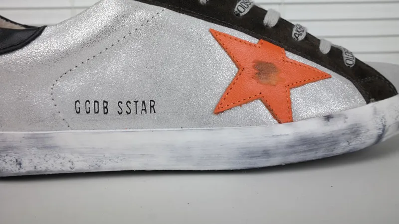 Golden Goose Golden Goose Silver Orange 韩国热卖爆款 明星最爱穿 纯手工 高级定制 “Silver Gold” — photo 2 of 12