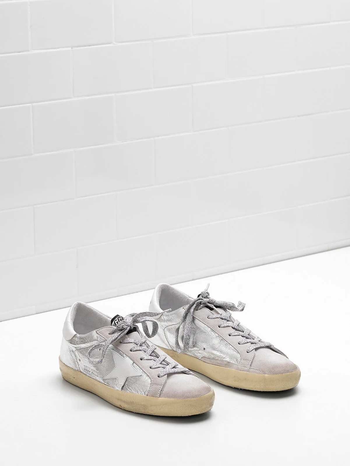 Golden Goose Superstar Sneakers G30ws590 Uppers Laminated Fab — photo 3 of 4