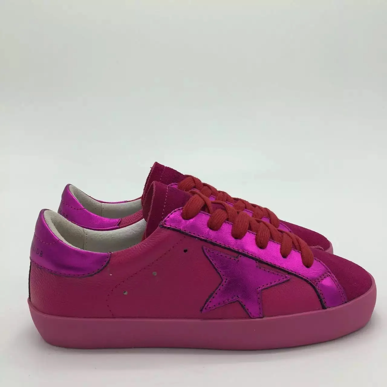 Golden Goose Ggdb 大红款 — photo 2 of 2