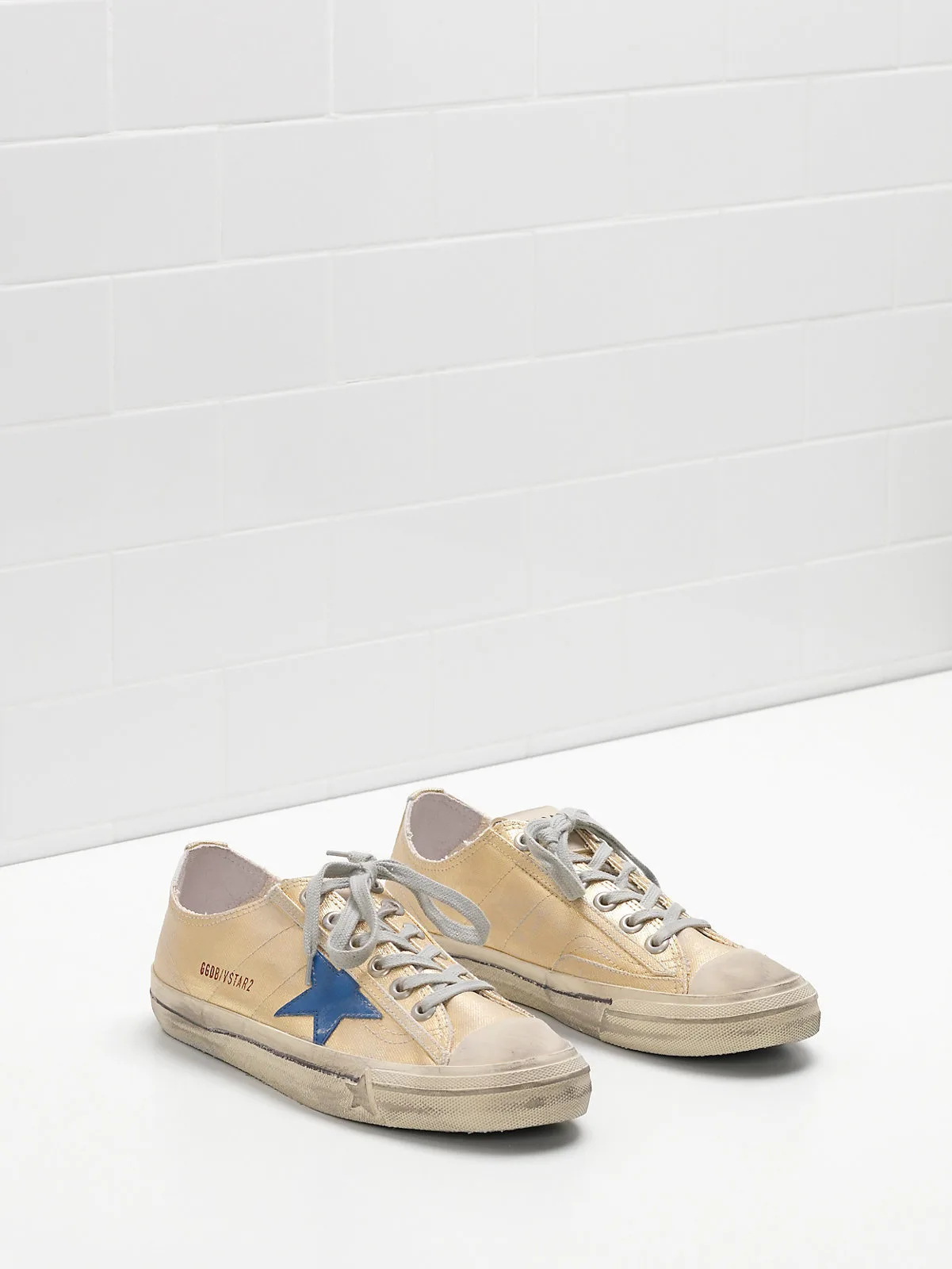 Golden Goose V-star 2 Sneakers G30ws639.f3 Upper — photo 3 of 4