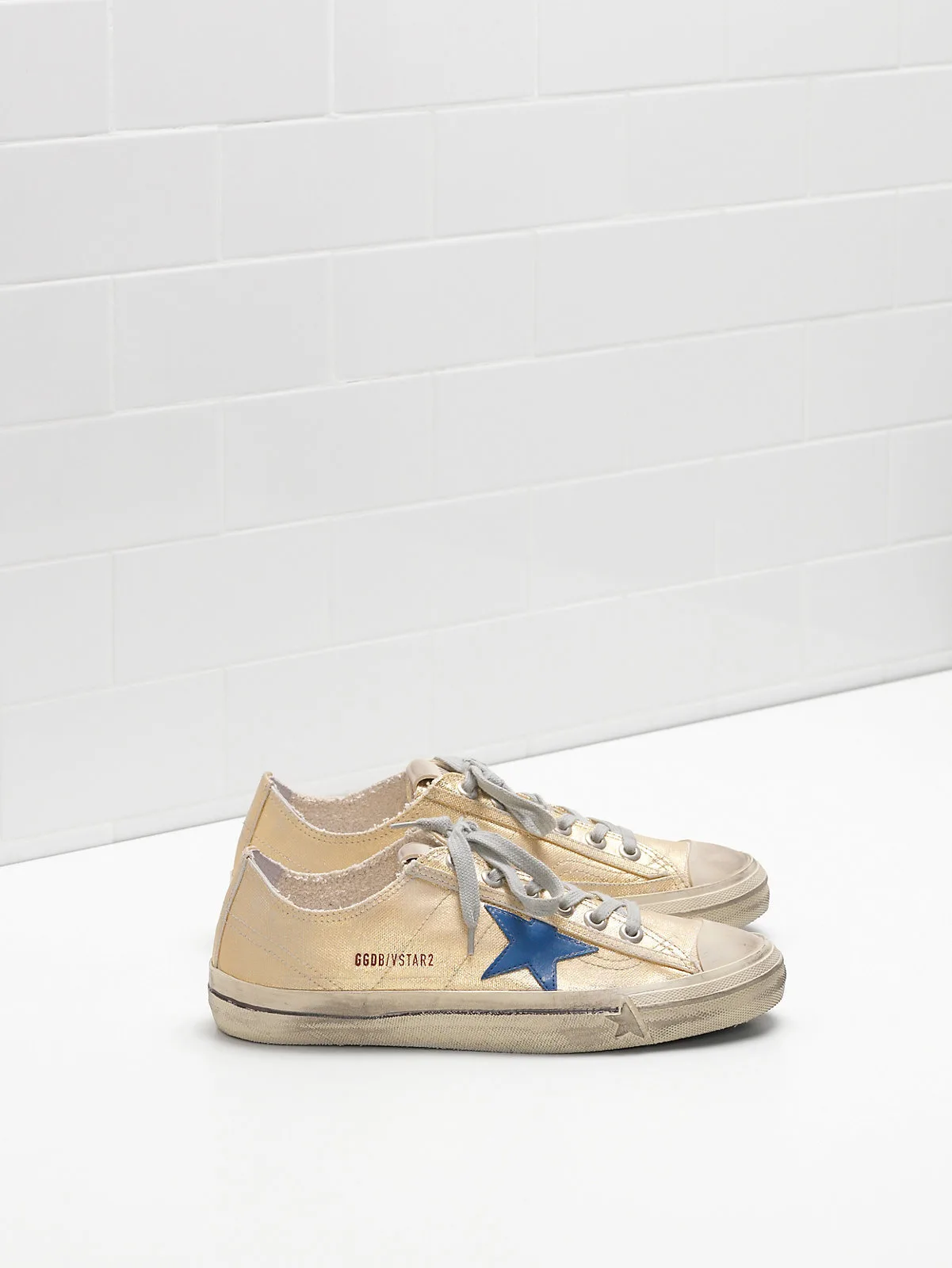 Golden Goose V-star 2 Sneakers G30ws639.f3 Upper — photo 4 of 4