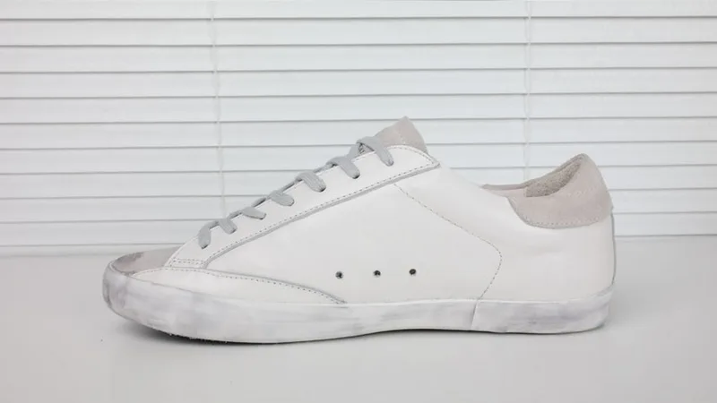 Golden Goose Golden Goose All White Cream 韩国热卖 纯手工高级定制 情侣款休闲鞋 “White Gold” — photo 13 of 16