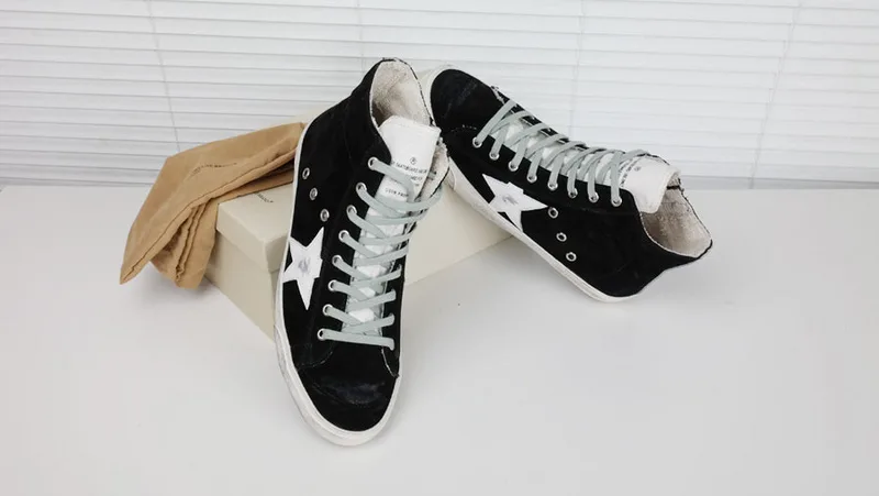 Golden Goose Golden Goose Francy -black 韩国热卖 纯手工高级定制 情侣款休闲鞋 3 “Black Gold” — photo 4 of 11