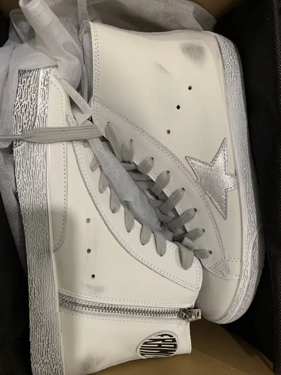 Golden Goose Golden Goose Francy - White Silver 韩国热卖 纯手工高级定制 “White Silver” — photo 4 of 23