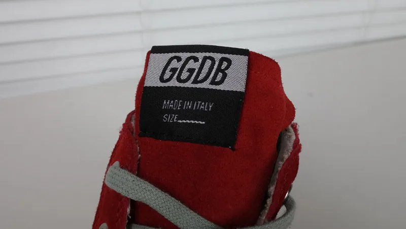 Golden Goose Golden Goose Francy -cranberry 韩国热卖 纯手工高级定制 情侣款休 “Gold” — photo 11 of 17
