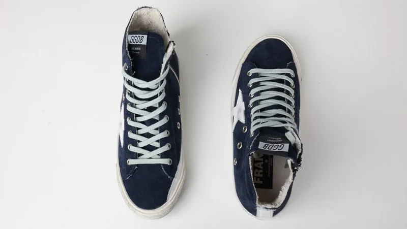 Golden Goose Golden Goose Francy - Suede Navy韩国热卖 纯手工高级定制 情侣款 “Gold Navy” — photo 10 of 13