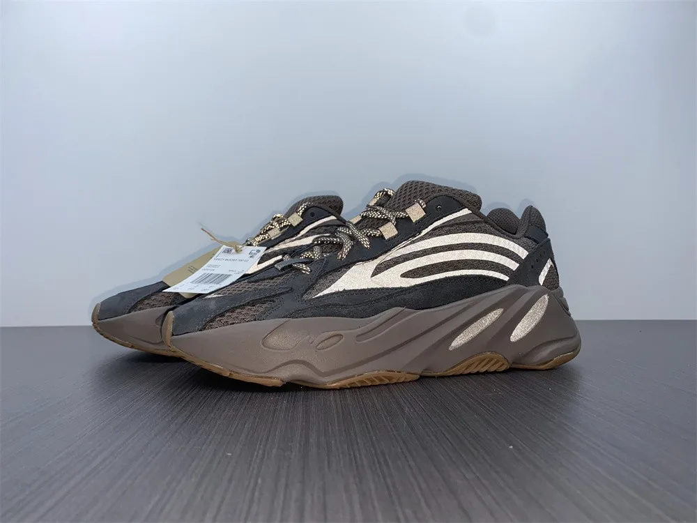Adidas Yeezy Boost 700v2 “Brown” — photo 18 of 20