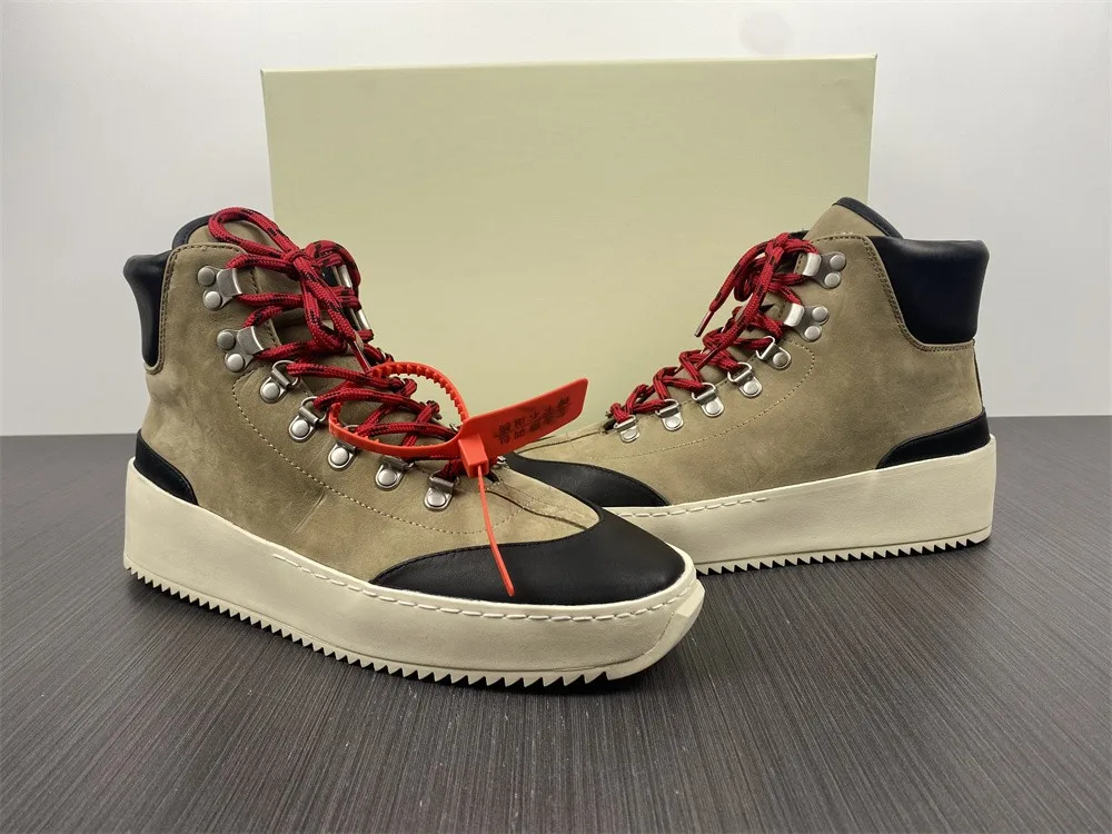 GOAT Hiking Sneaker “Tan Black” — photo 6 of 17