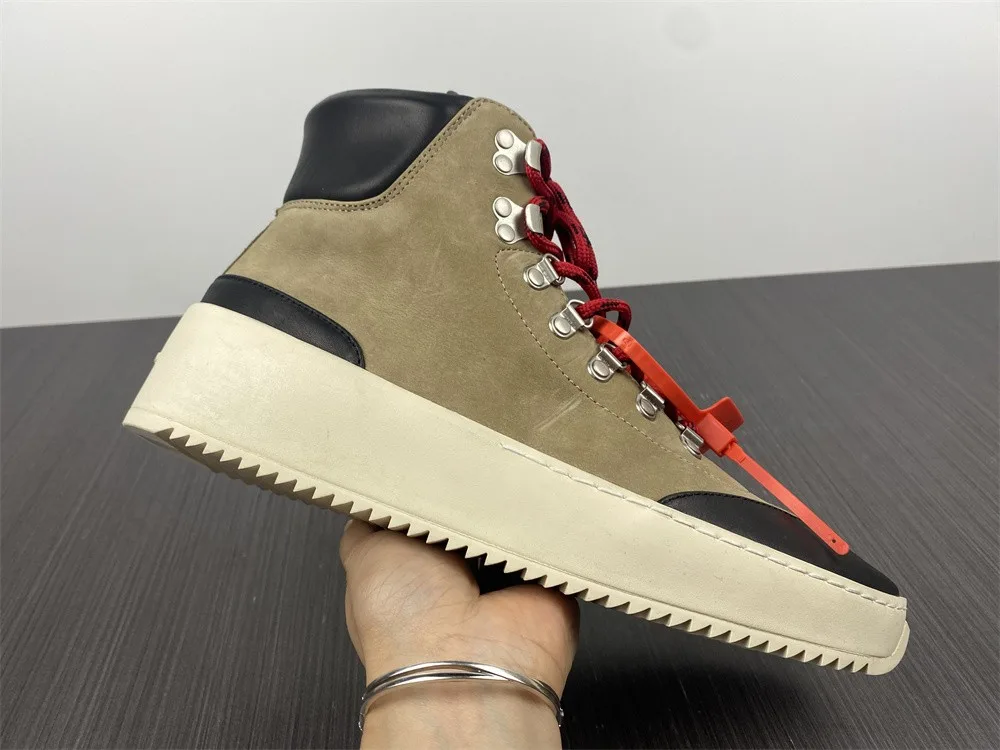 GOAT Hiking Sneaker “Tan Black” — photo 7 of 17