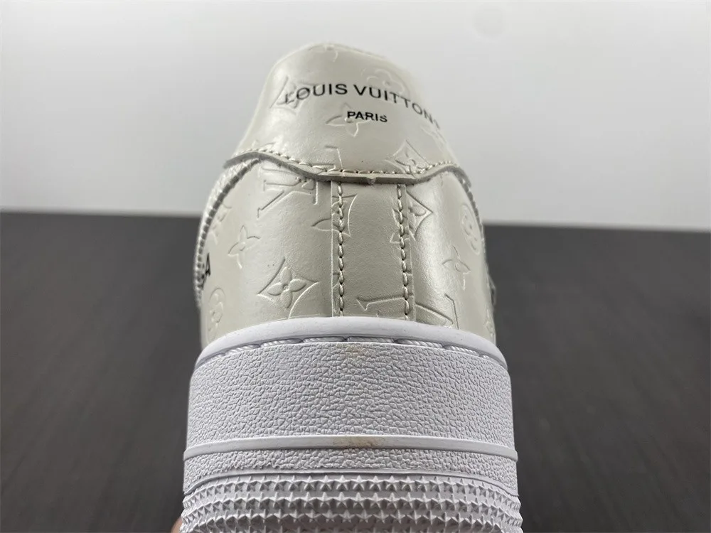 Louis Vuitton x Nike Air Force 1 Low “Cream White Black” — photo 14 of 18