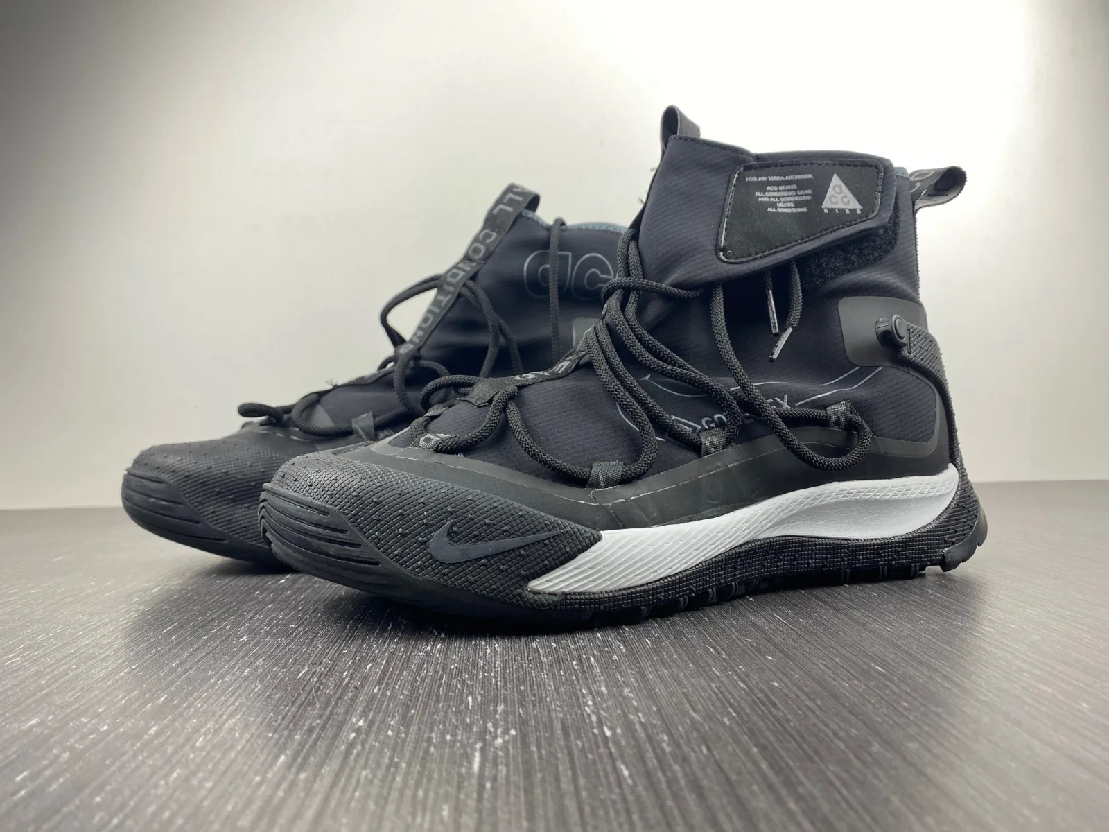 Nike ACG Air Terra Antarktik “Full Black White” — photo 1 of 18