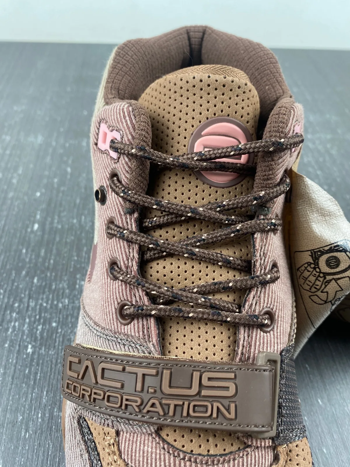 Nike Travis Scott x Air Trainer 1 “Brown” — photo 7 of 18