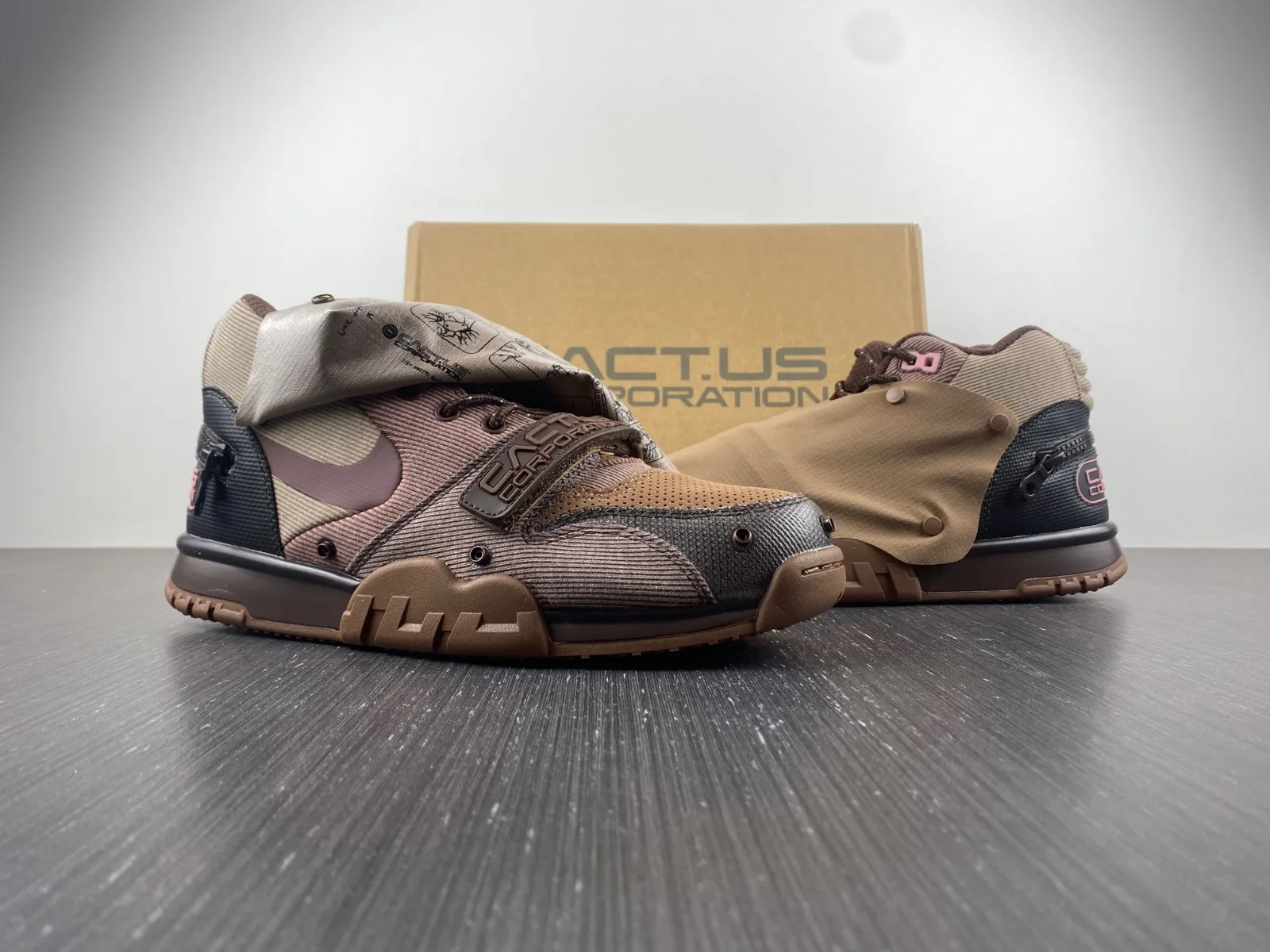 Nike Travis Scott x Air Trainer 1 “Brown” — photo 12 of 18