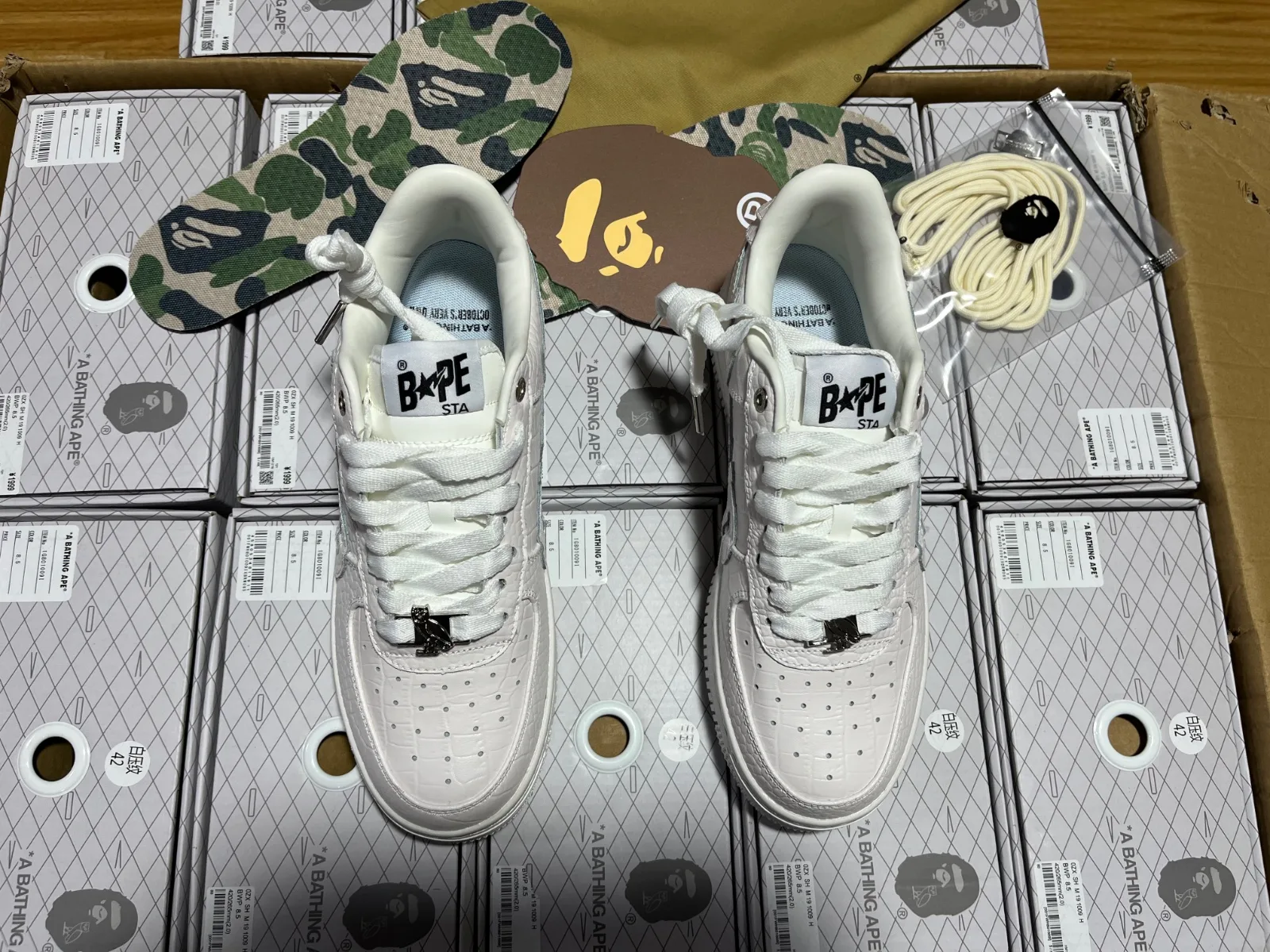 BAPE STA “White Croc” — photo 7 of 28