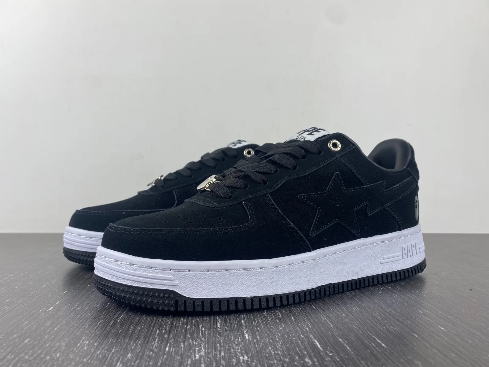 BAPE STA “Black White” — photo 1 of 19