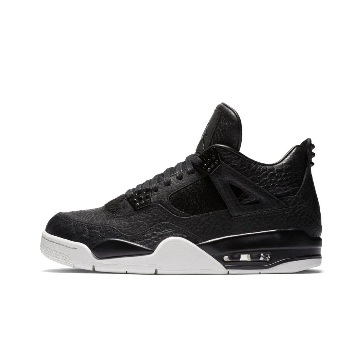Nike “Black” — photo 1 of 1