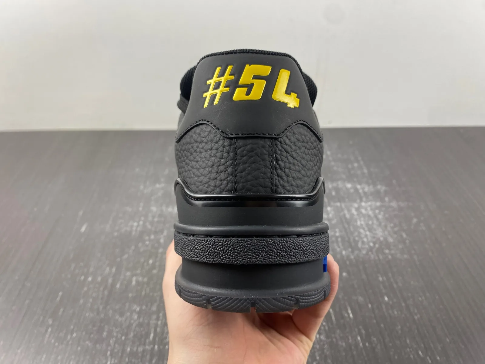 Louis Vuitton Trainer “Black” — photo 5 of 17