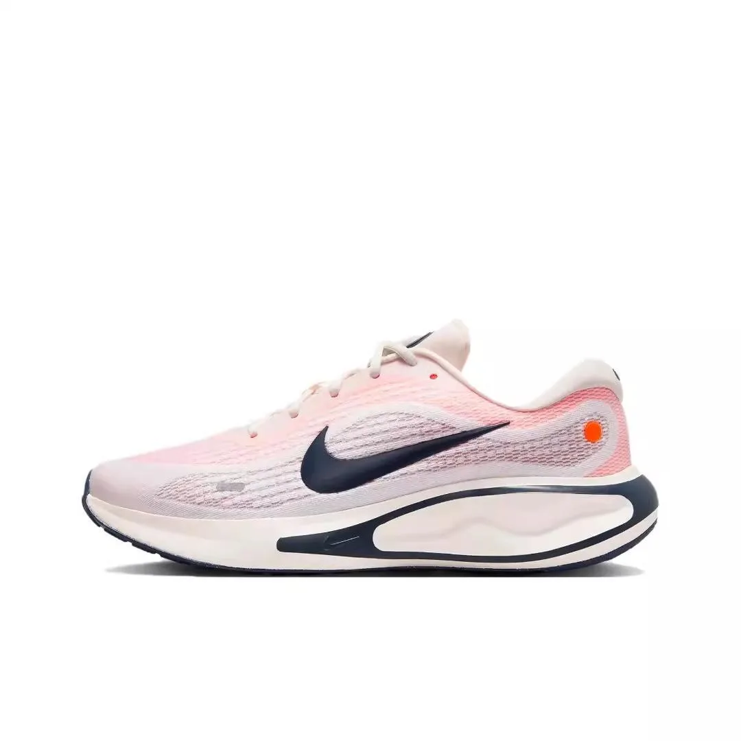 Nike “White Olive” — photo 1 of 1