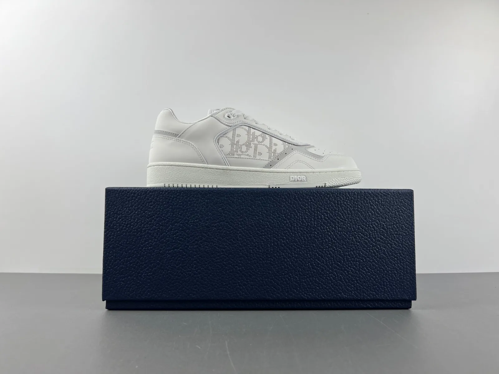 Dior B27 Low Dior Oblique Galaxy “White Silver Grey” — photo 17 of 19