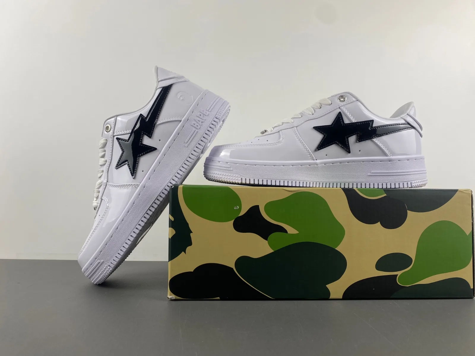 BAPE STA “Full White Black” — photo 14 of 17
