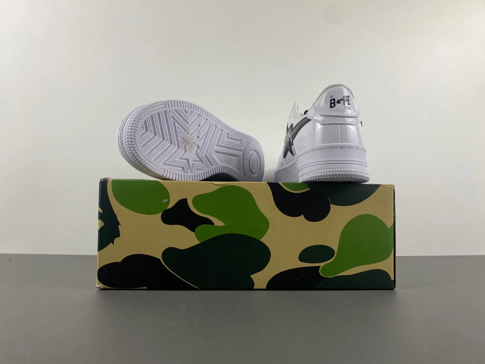 BAPE STA “Full White Black” — photo 15 of 17