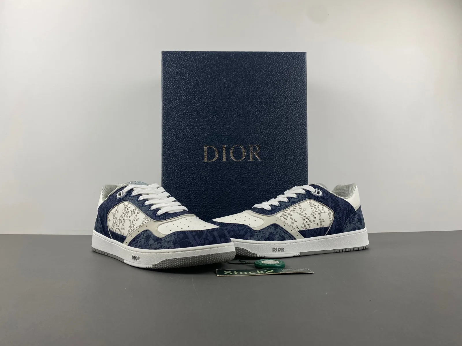 Dior B27 Low Dior Oblique Galaxy “White Dark Blue” — photo 2 of 17