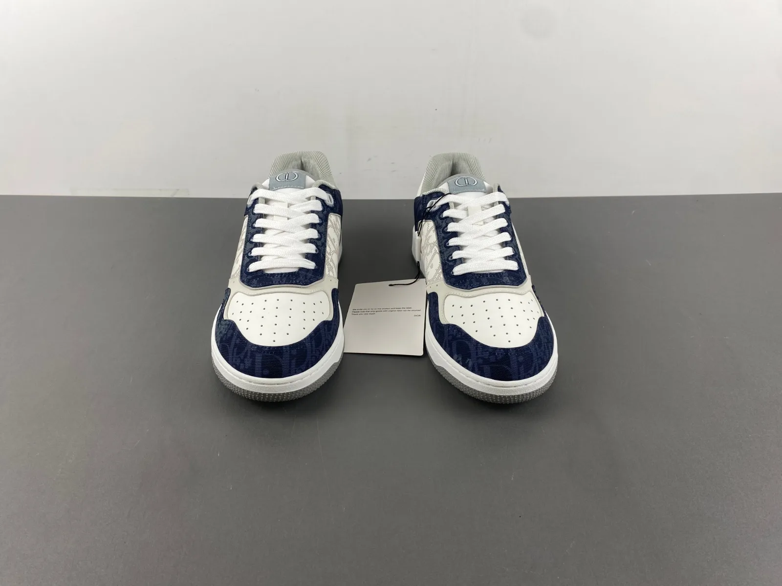 Dior B27 Low Dior Oblique Galaxy “White Dark Blue” — photo 3 of 17