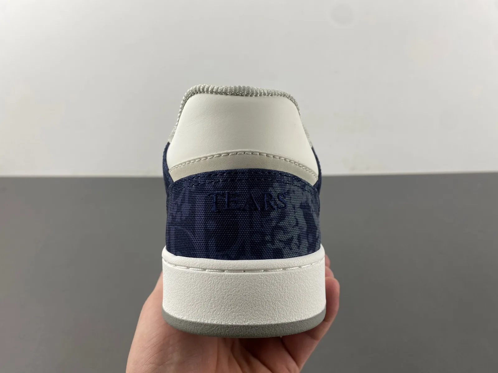 Dior B27 Low Dior Oblique Galaxy “White Dark Blue” — photo 13 of 17